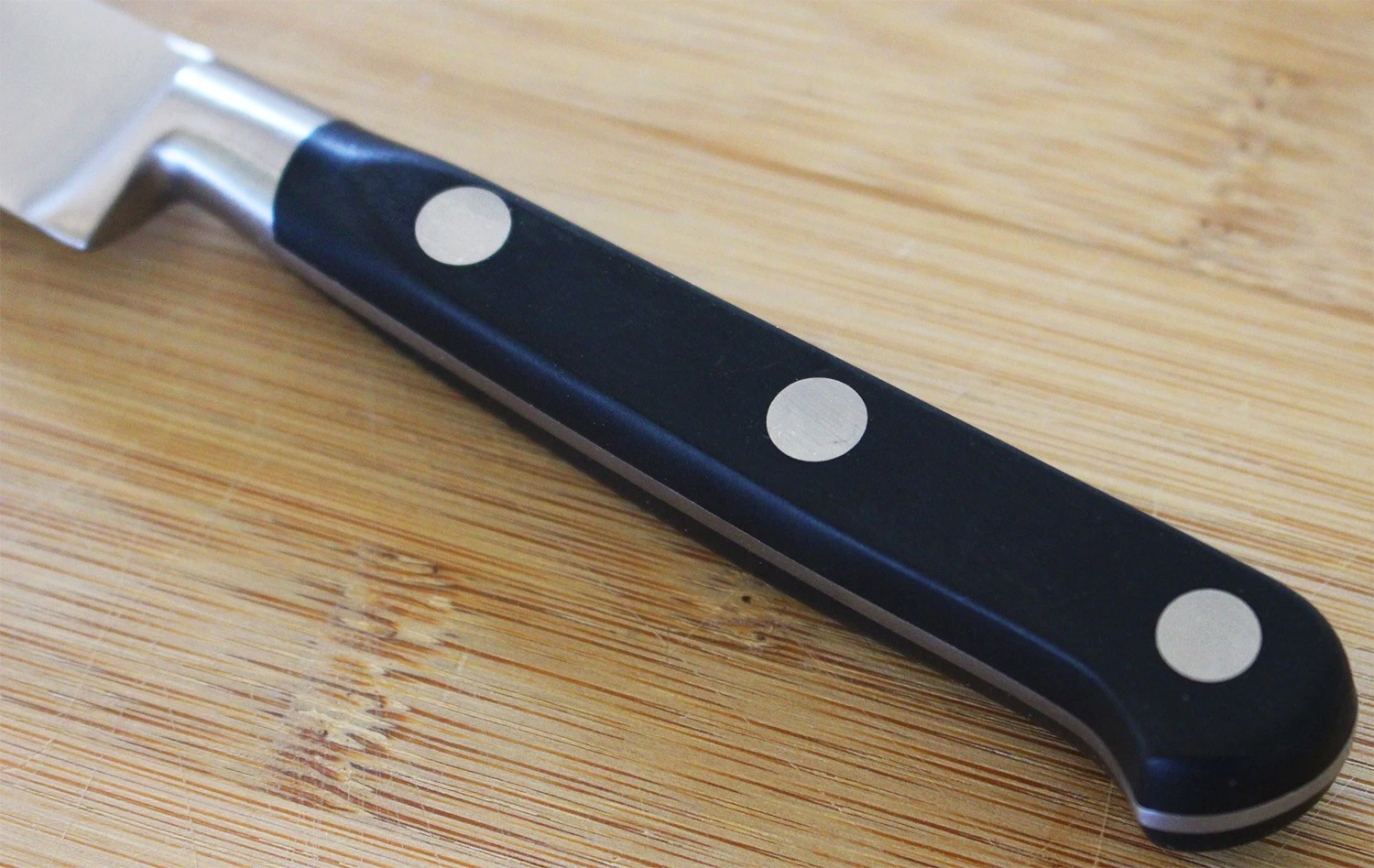 FISCHER 6-piece Steak Knife Set With Serrated Blades 11cm - Sabatier 64 2 FISCHER 6-piece Steak Knife Set With Serrated Blades 11cm - Sabatier 64 - Image 2