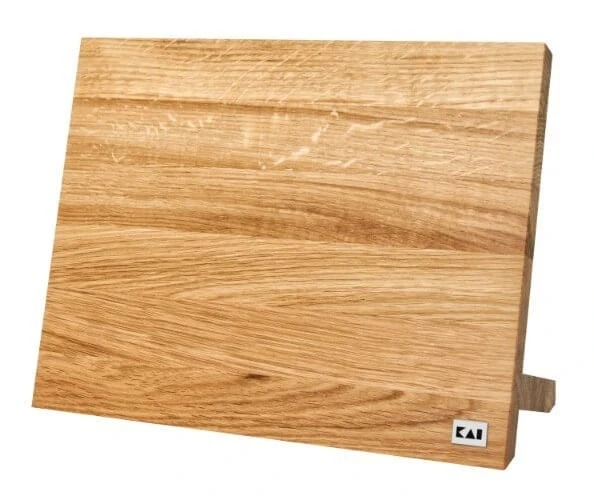 Kai Magnetic Knife Block For 6 To 8 Knives - Made Of Oak Wood 1 Kai Magnetic Knife Block For 6 To 8 Knives - Made Of Oak Wood